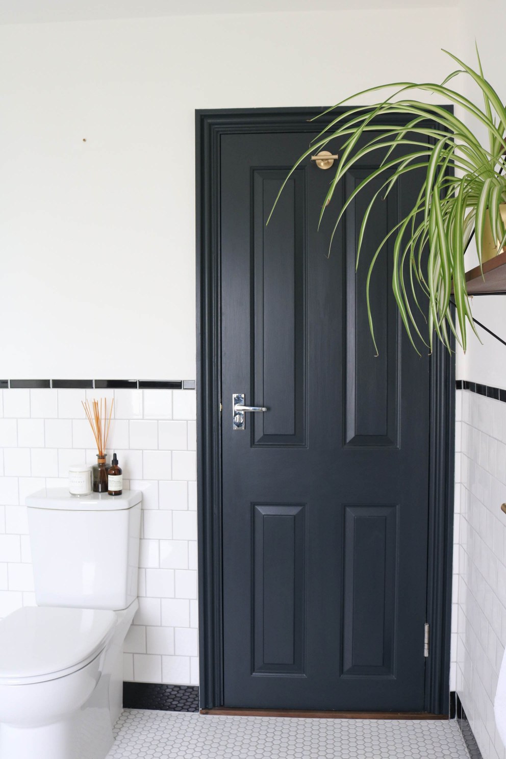 Highbury bathroom | Riversdale bathroom door | Interior Designers